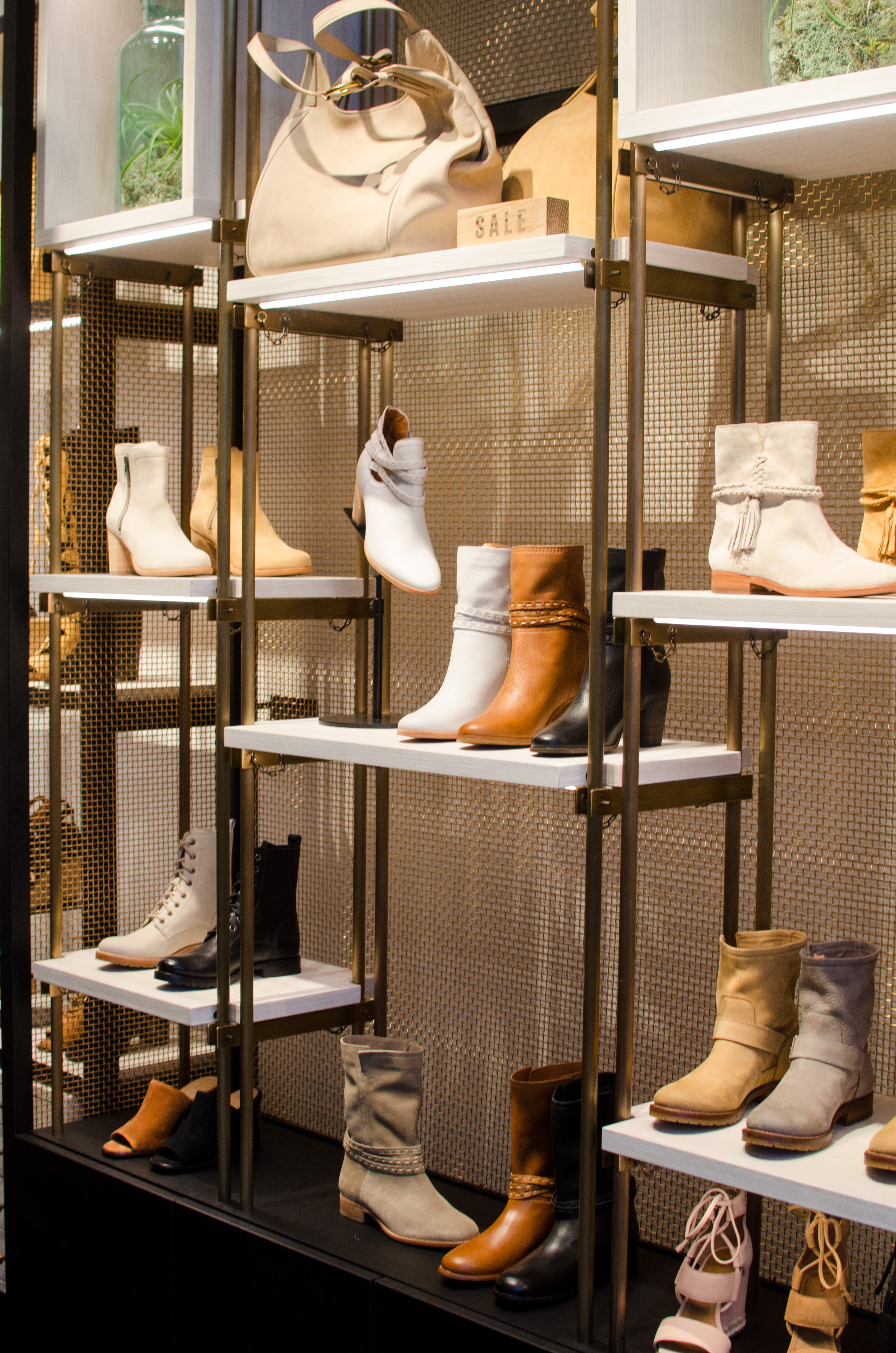 Frye boot outlet retailers