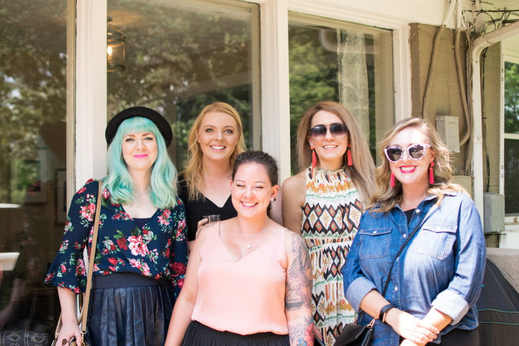 Over the weekend, a bunch of local bloggers from Lexington, Louisville, and the surrounding areas got together for a Sip and Brunch #brunch #kentucky #bloggers #event #lexington #louisville #food #donut #doughnuts #party