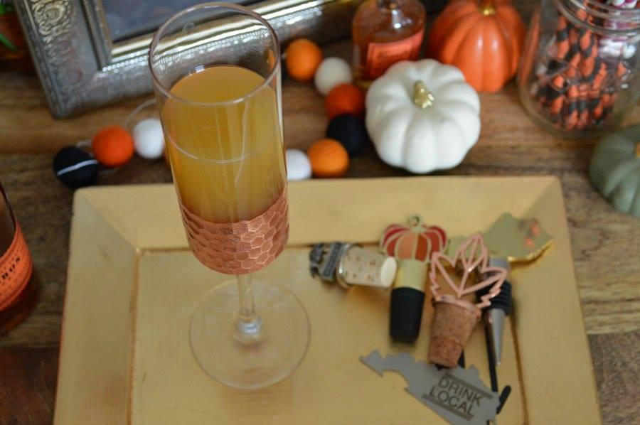 It's after November 1, so the holiday season is officially here! I've teamed up with some local bloggers to bring you the best seasonal cocktails for this holiday season. #cocktail #drink #recipe #alcohol #booze #applecider #bourbon #cocoa #peppermint #christmas #fall #winter